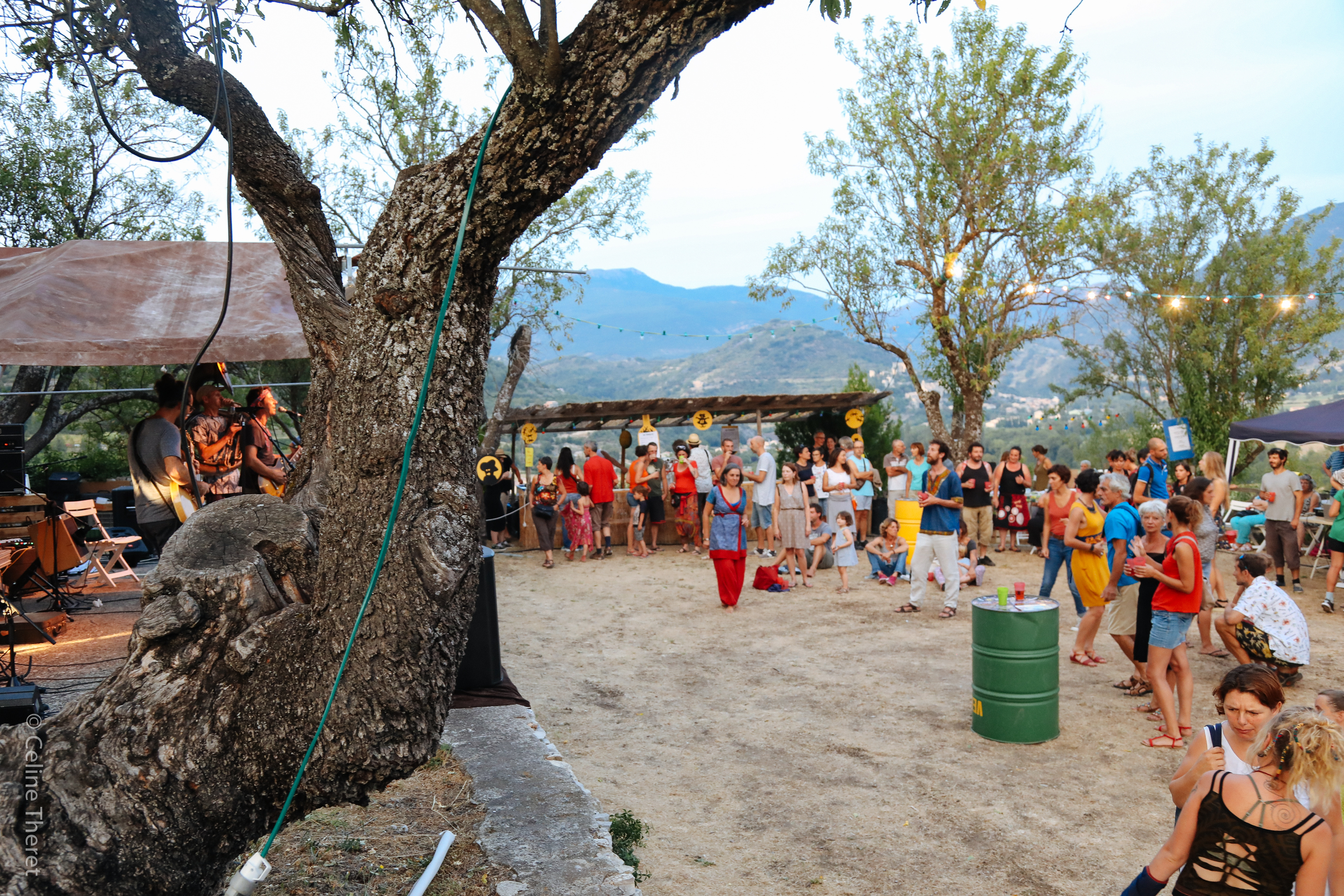 Cliquez pour agrandir concert_21